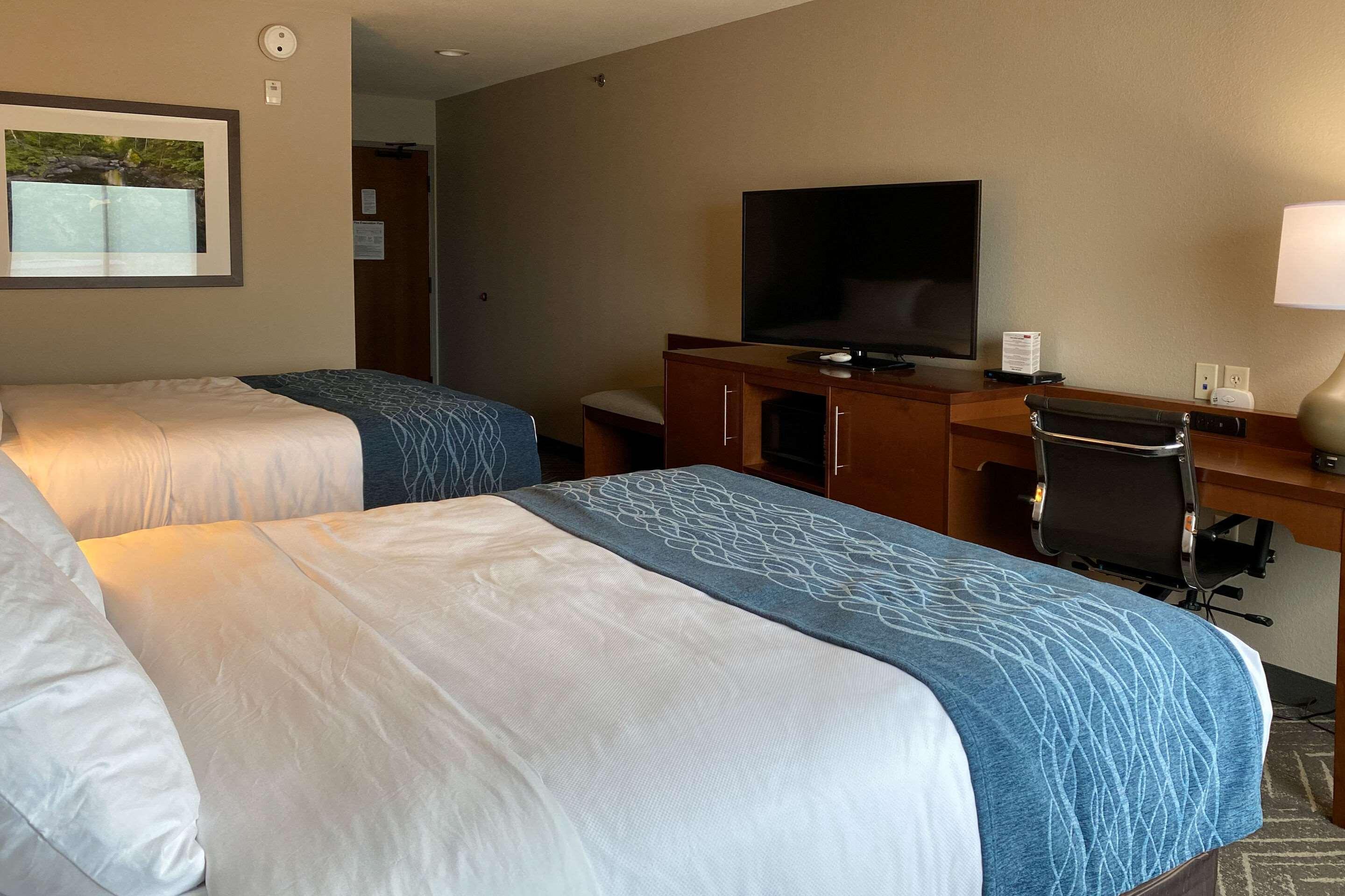 Comfort Inn & Suites Mountain Iron And Virginia Eksteriør bilde