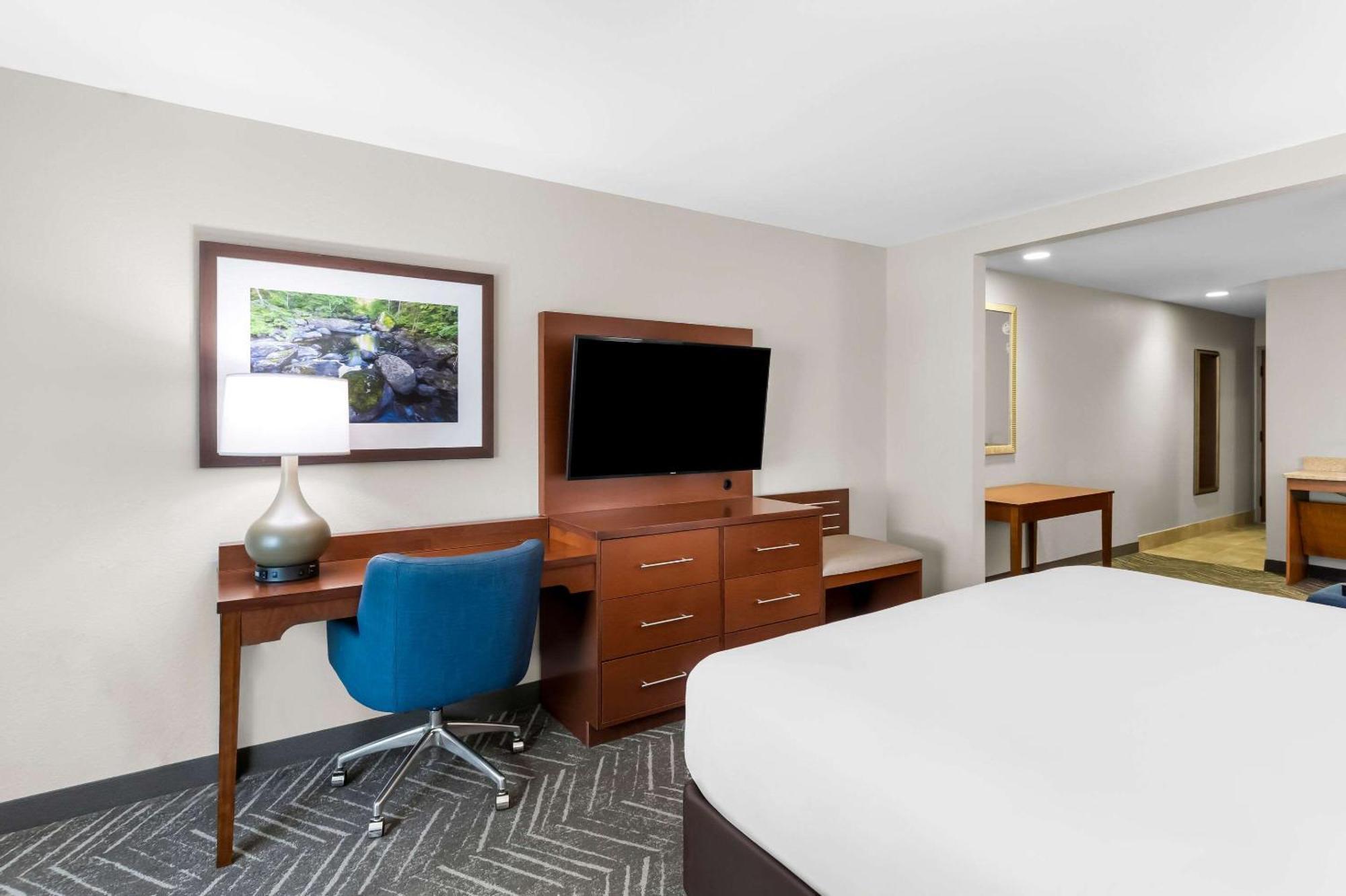 Comfort Inn & Suites Mountain Iron And Virginia Eksteriør bilde