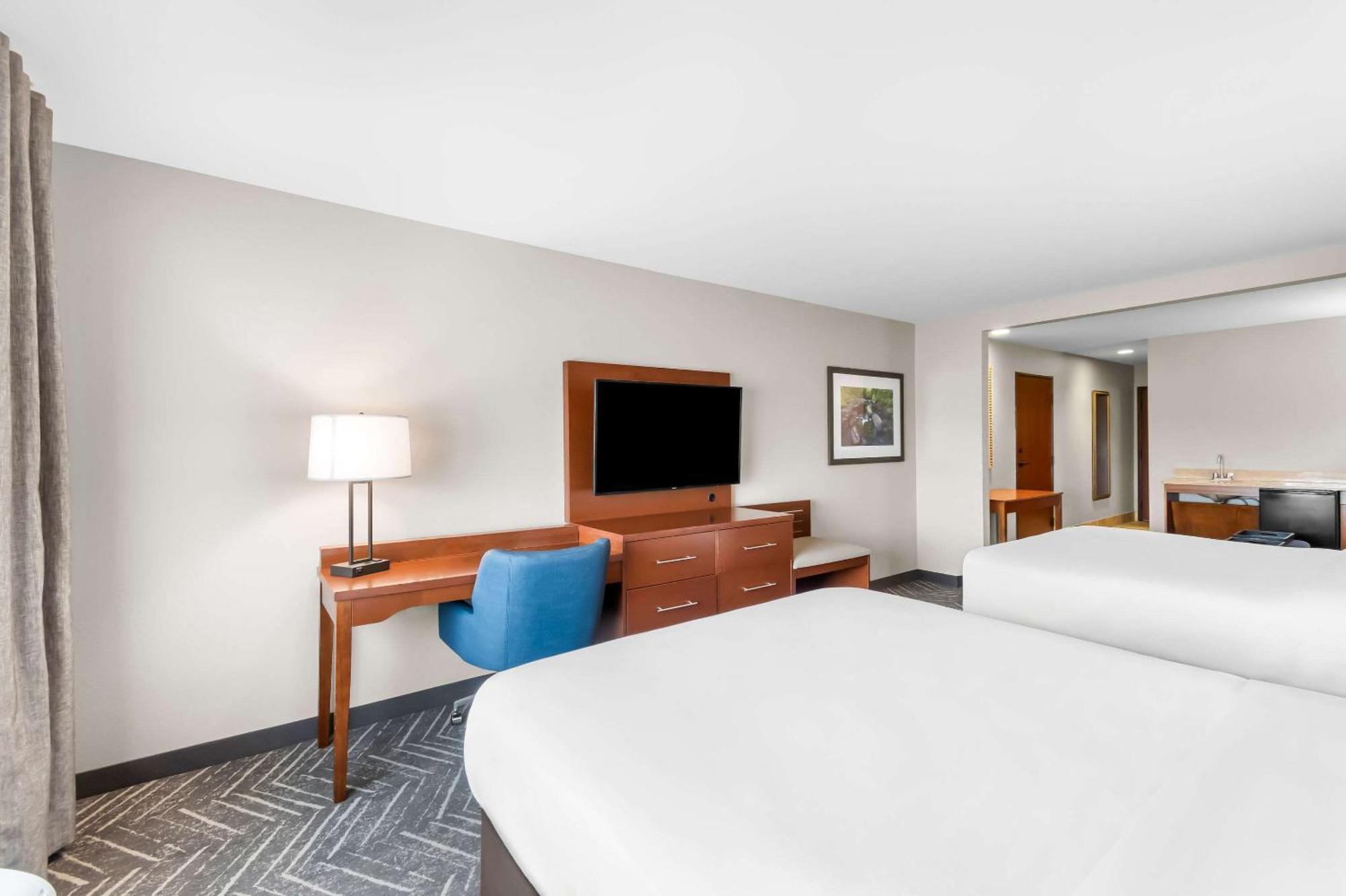 Comfort Inn & Suites Mountain Iron And Virginia Eksteriør bilde