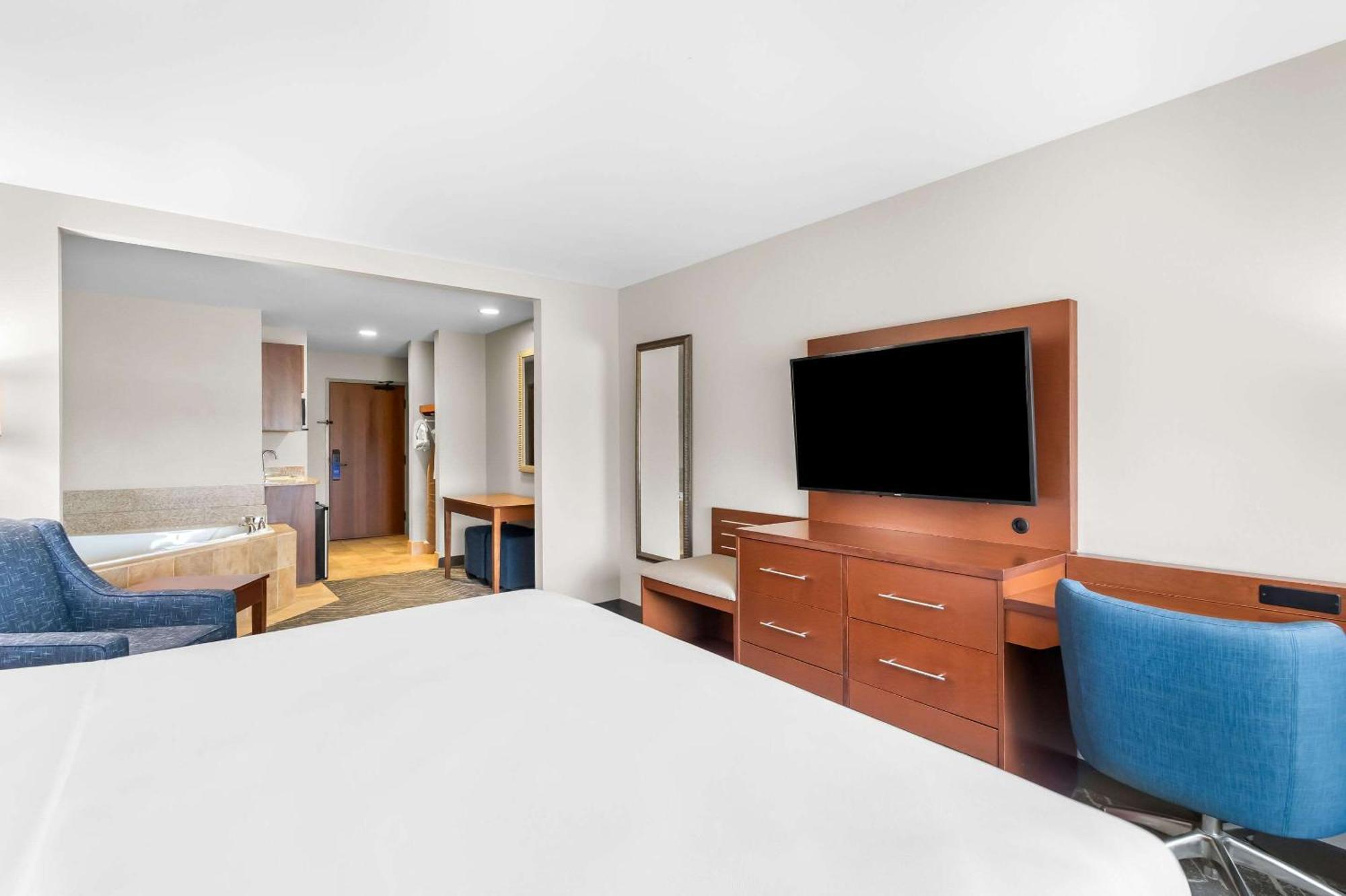 Comfort Inn & Suites Mountain Iron And Virginia Eksteriør bilde