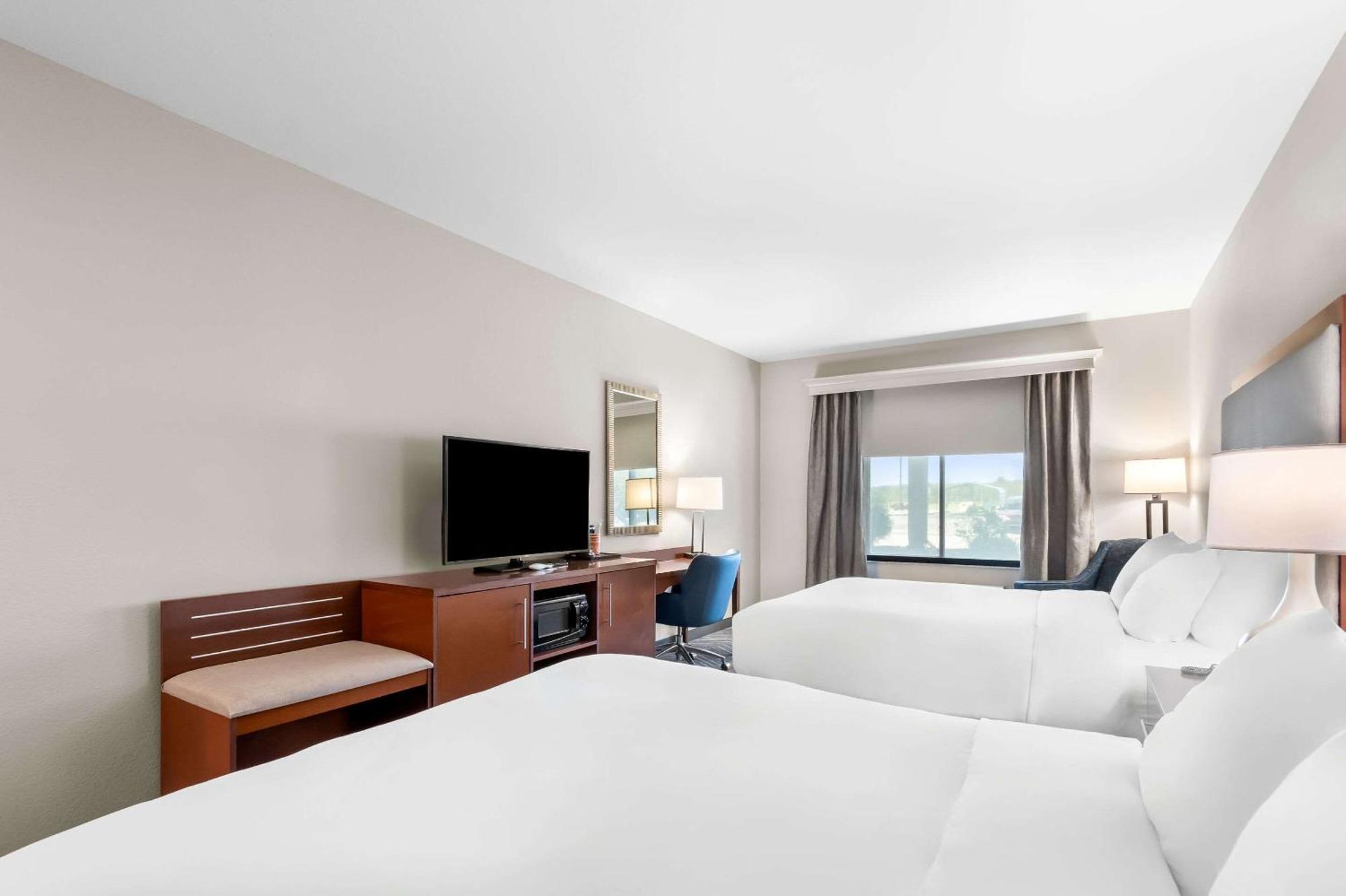 Comfort Inn & Suites Mountain Iron And Virginia Eksteriør bilde