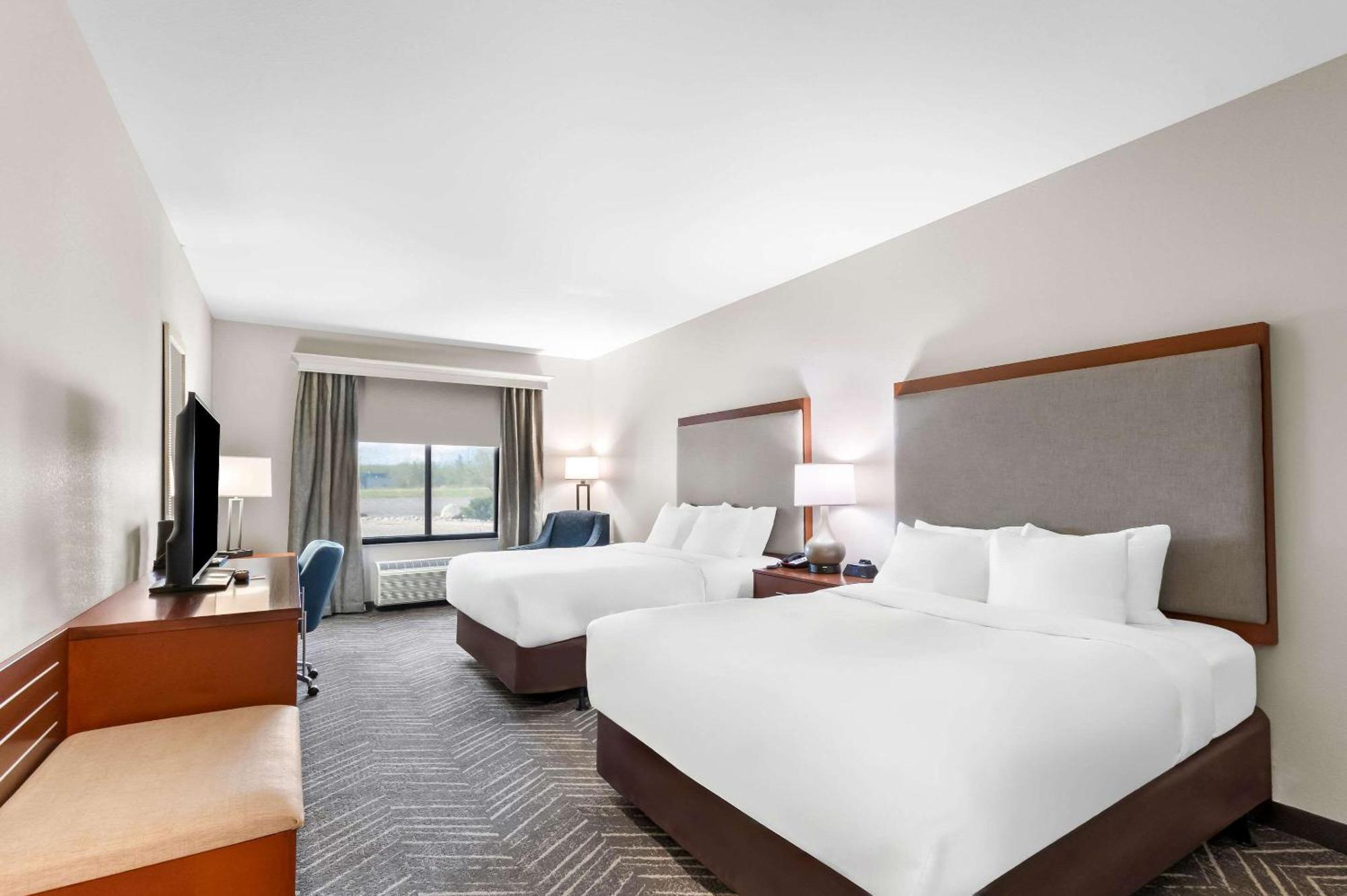 Comfort Inn & Suites Mountain Iron And Virginia Eksteriør bilde