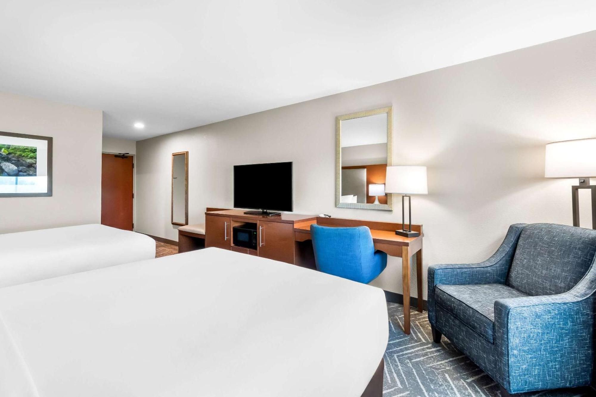 Comfort Inn & Suites Mountain Iron And Virginia Eksteriør bilde