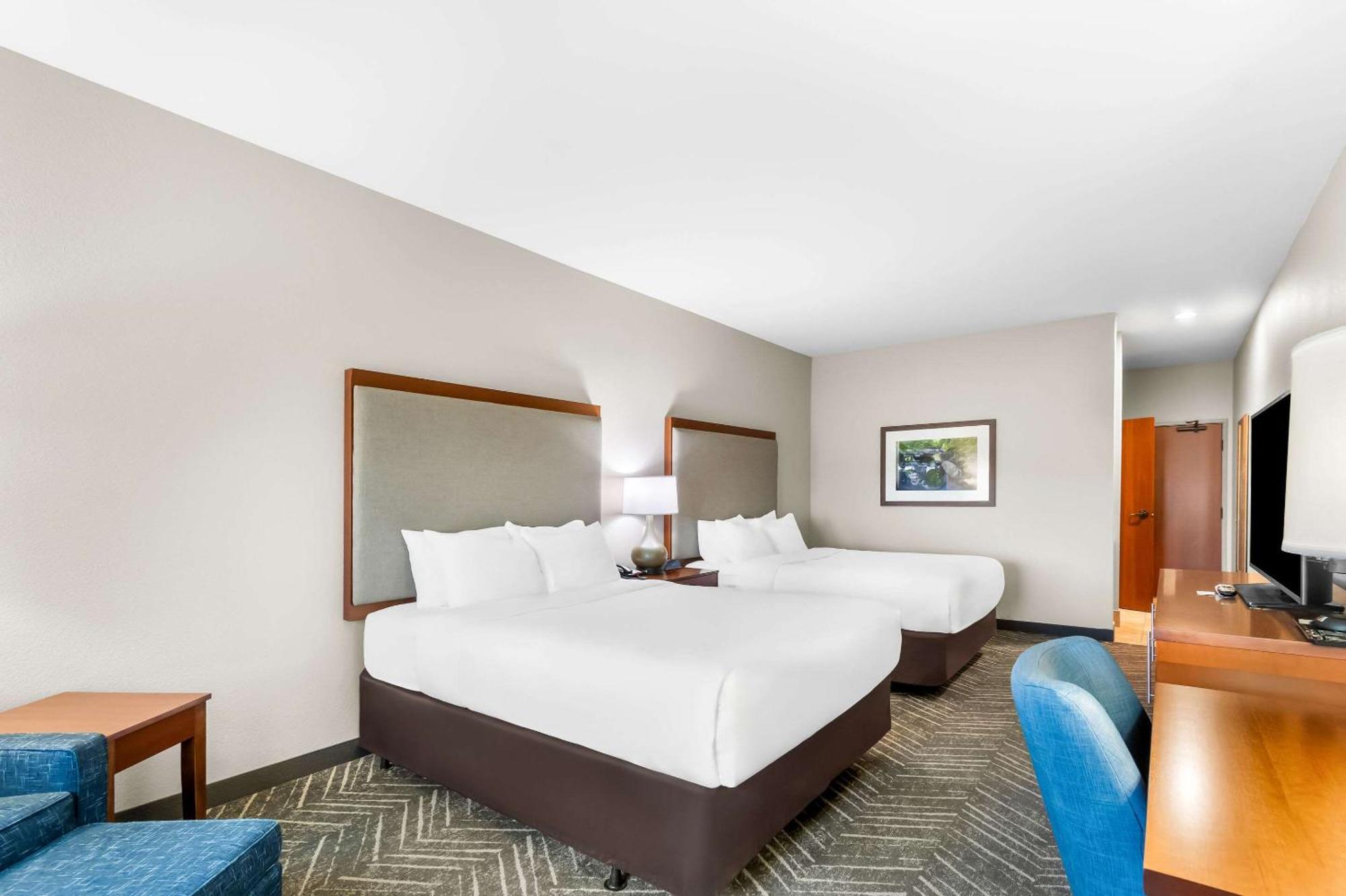 Comfort Inn & Suites Mountain Iron And Virginia Eksteriør bilde